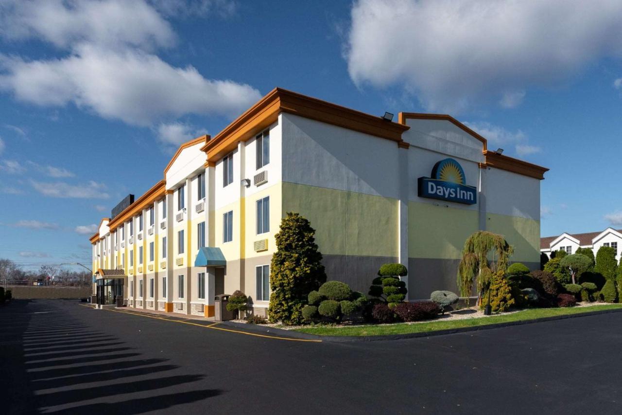 Days Inn By Wyndham Hartford/Closest Downtown Exteriér fotografie