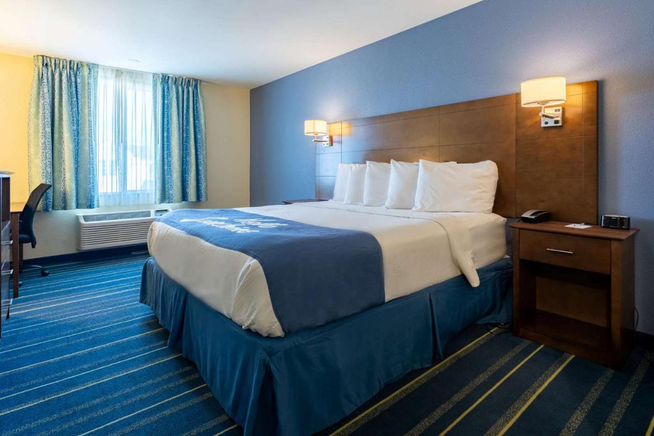 Days Inn By Wyndham Hartford/Closest Downtown Exteriér fotografie