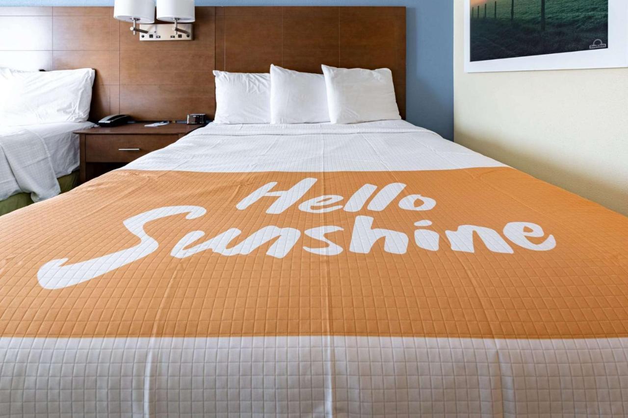 Days Inn By Wyndham Hartford/Closest Downtown Exteriér fotografie