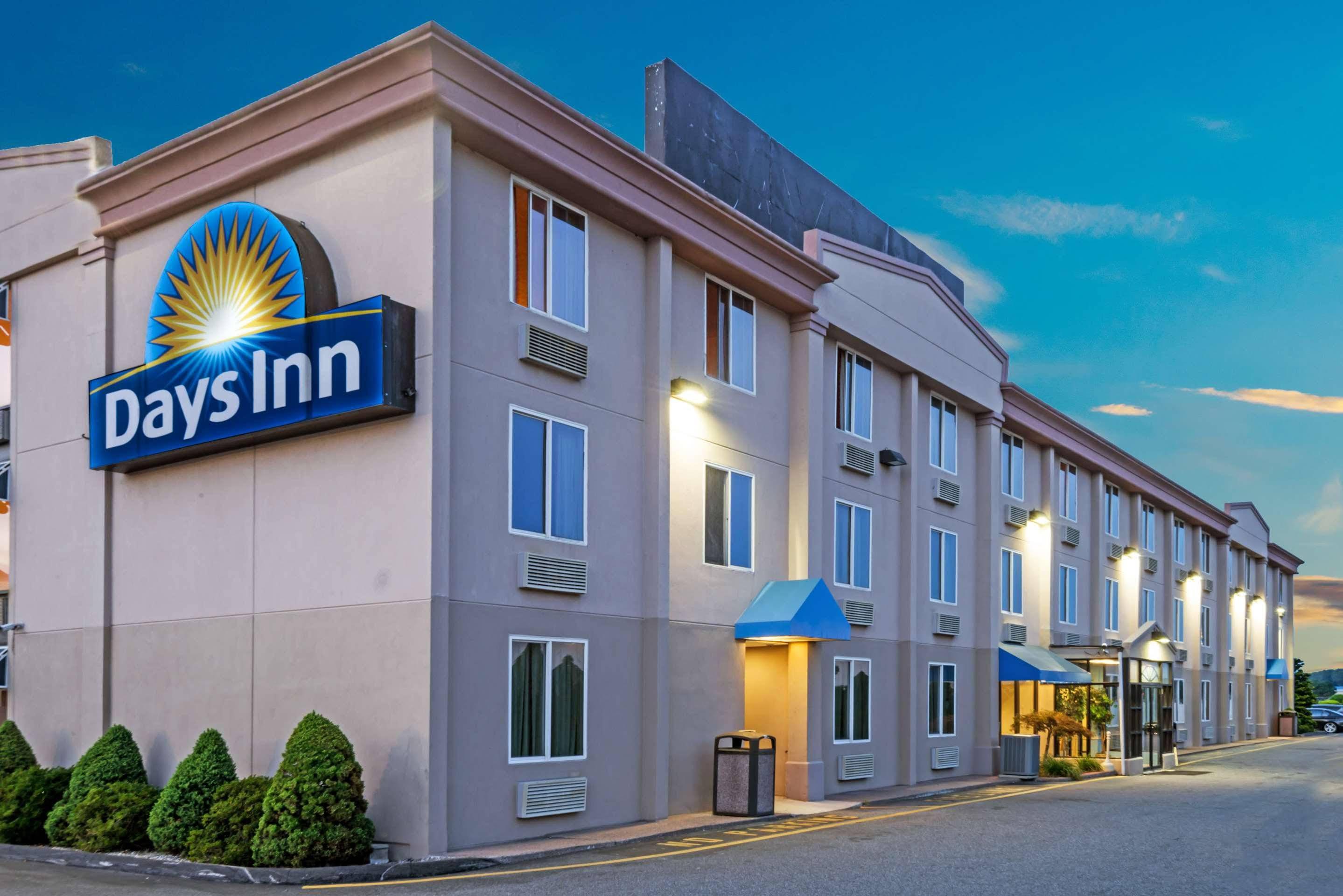 Days Inn By Wyndham Hartford/Closest Downtown Exteriér fotografie